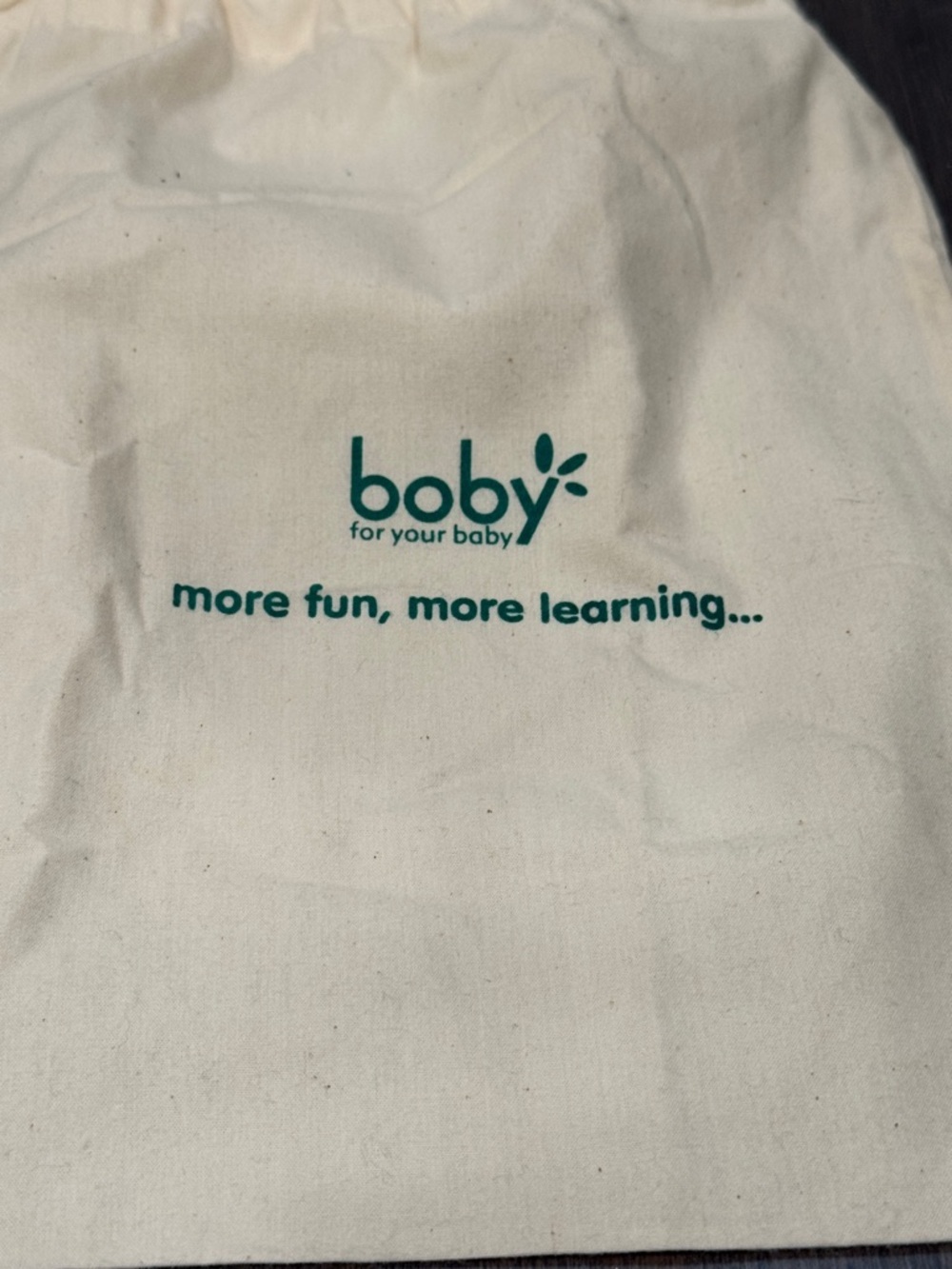 NWOT Baby 10” x 7” Canvas Drawstring Bag in Natural with Green Logo - Picture 2 of 6